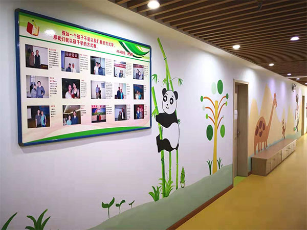 武汉儿童自闭症康复学校分享怎样产生有用互动及诱发孩子自动性